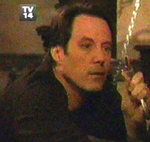 04Ep017B: Jack uses a fork to pick his shakles