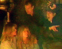 04Ep034I: The gang huddle together